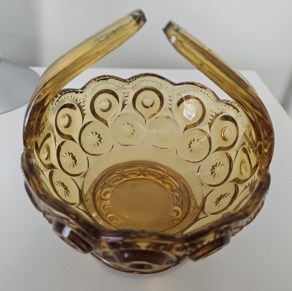 Moon & Stars Amber Basket - Picture 3 of 8